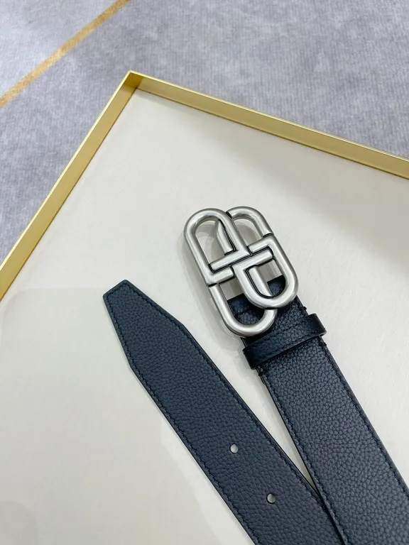 Balenciaga belt