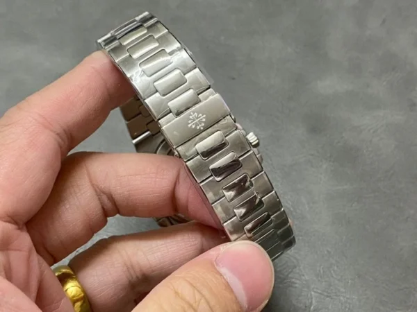 Patek Philippe Nautilus 5711 Diamonds Limited Edition