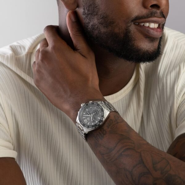 TAG Heuer Formula 1 Quartz Men's Grey Steel Chronograph 43mm Watch