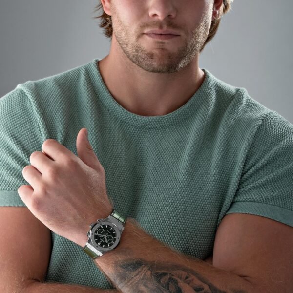 Hublot Classic Fusion Chronograph Titanium 42mm Automatic Watch