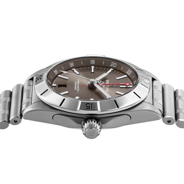 M134044_2 Breitling Chronomat Automatic GMT 40mm Men’s Watch