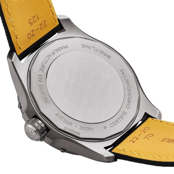 M140689_3 Breitling Avenger Automatic 42mm Men’s Watch