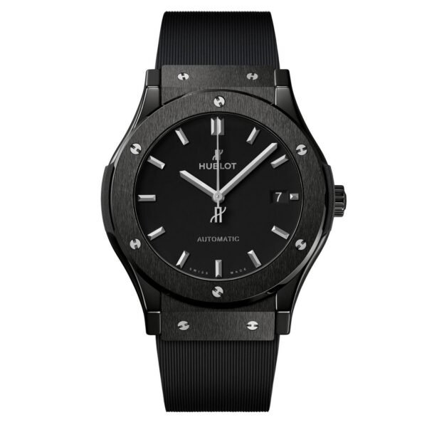是 Hublot Classic Fusion Black Magic 45mm Ceramic Automatic Men’s Watch